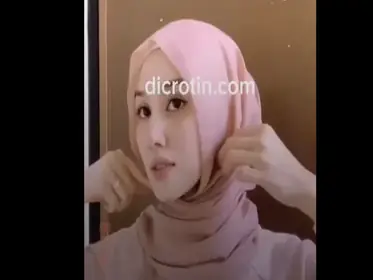 Afifa Cewek Jilbab Bening Tocil Colmek Bugil
