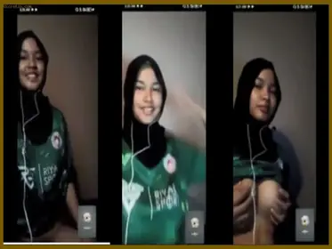 Cewe Hijab Hitam Manis Vcs Sama Mantan