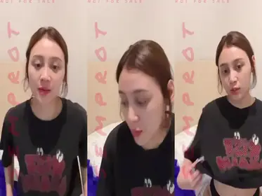 Dokumentasi Tiktoker Cantik Live Kasur