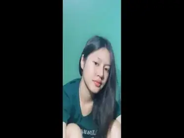 Tante Istri Cantik Pasrah Goyang Kasur Hot